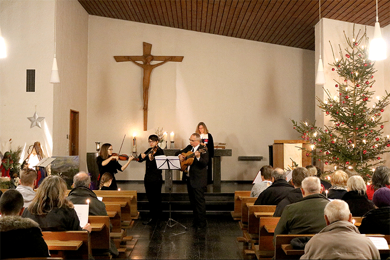 Erzingen_20_Uhr_a